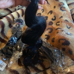 Human hair. Natural color body wave.